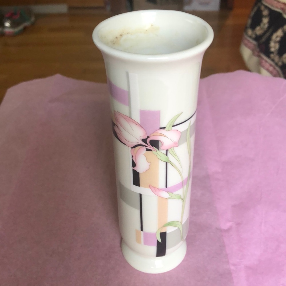 Russ Berrie & Co Vase
